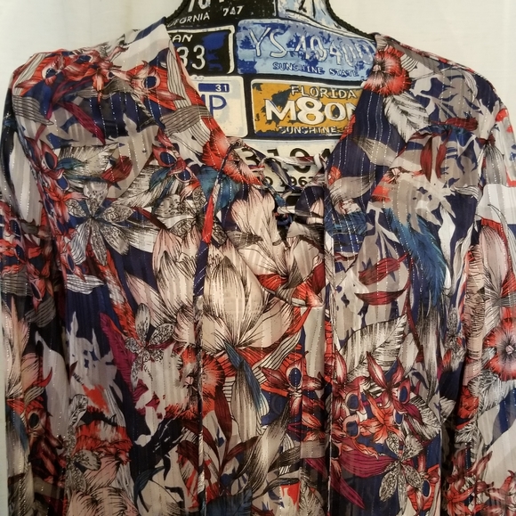 Colorful Silver Blouse - Picture 3 of 6